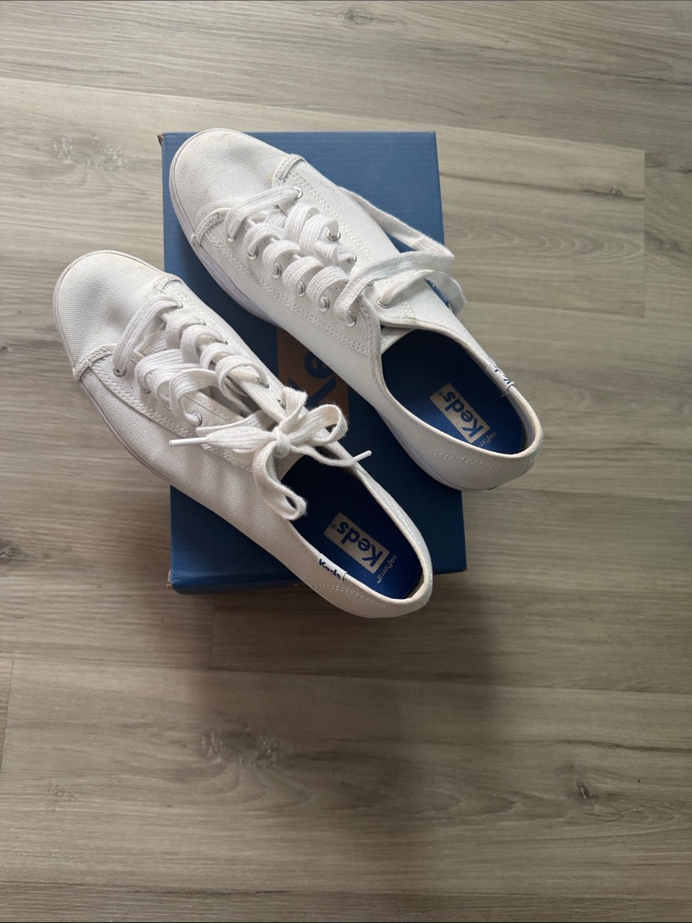 Keds Triple Kick White Canvas Low-Top Sneakers - Picture 2 of 7